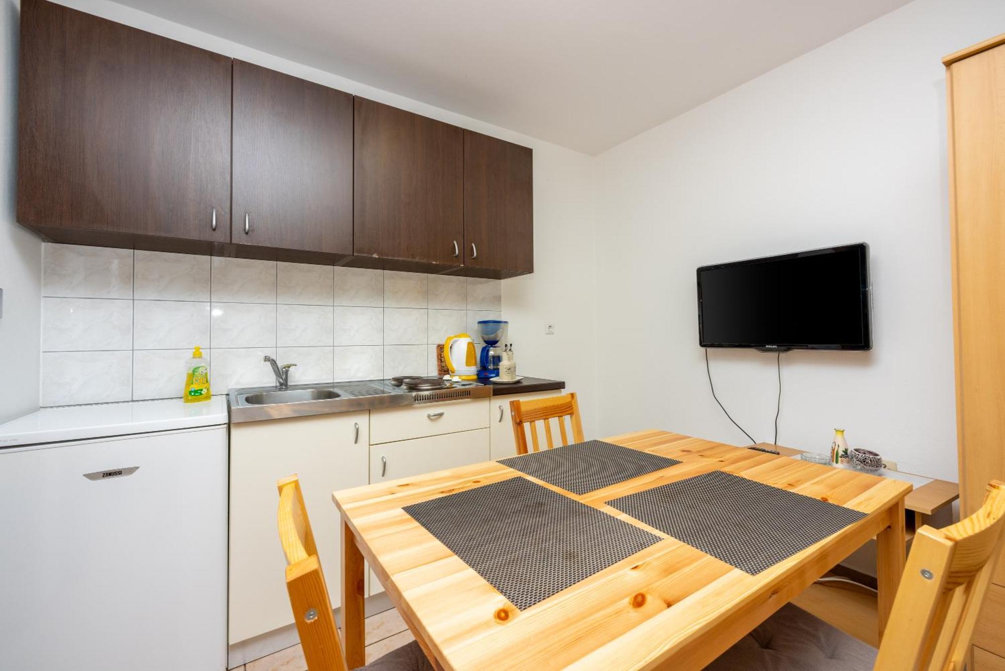 Apartments Obradovic Dramalj Buitenkant foto